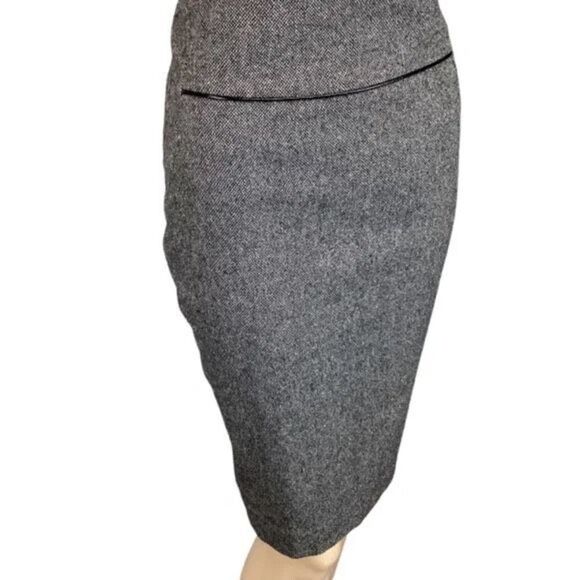 ✨Express Design Studio - Wool Blend Gray Pencil Skirt✨ - Picture 1 of 8